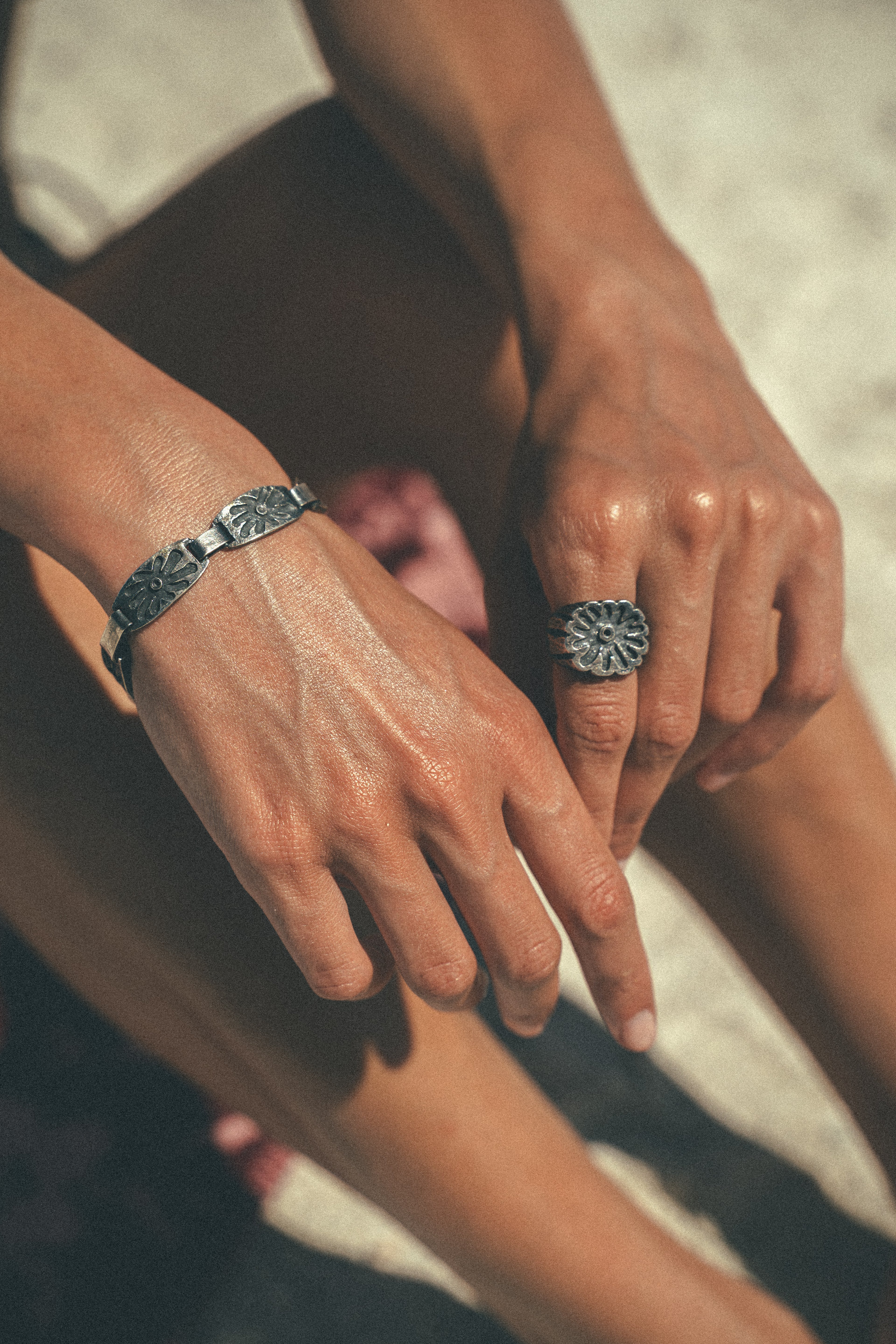 FLOWER RING